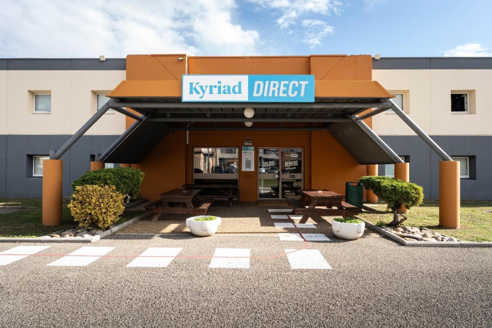 Kyriad Direct Brignoles - Provence Verte المظهر الخارجي الصورة